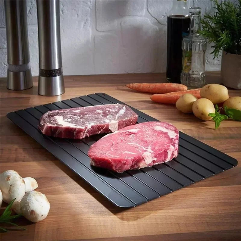 SwiftDefrost Board – Rapid Thaw Kitchen Gadget for All Foods