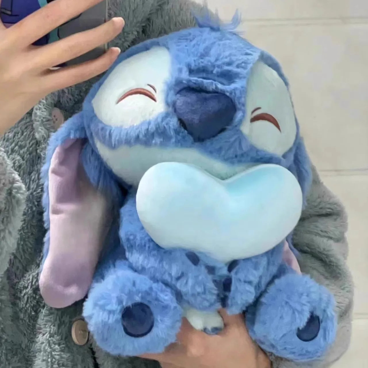 Abrazos de ensueño de Disney: Peluche de Stitch y Lilo