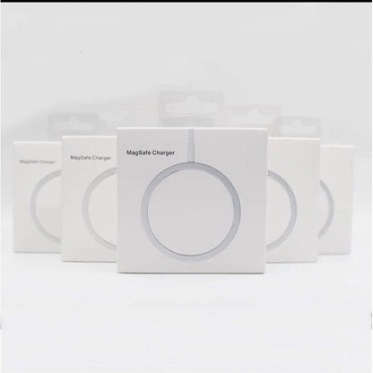 AirSnap Mag 15 – Wireless iPhone Power Hub